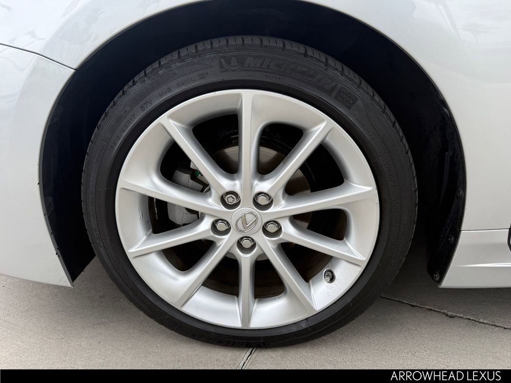 Used 2013 Lexus CT 200h w/ Premium Pkg image 10