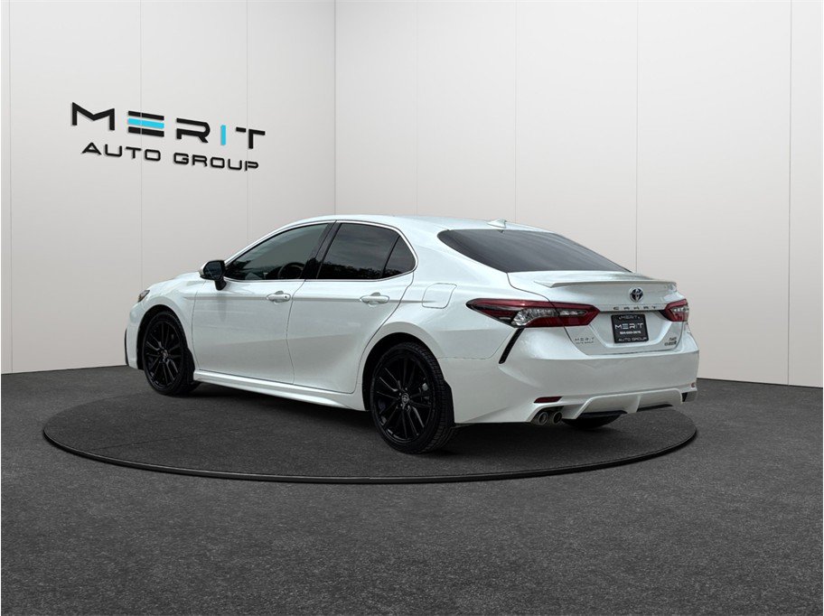Used 2022 Toyota Camry XSE w/ Cold Weather Package FWD image 7