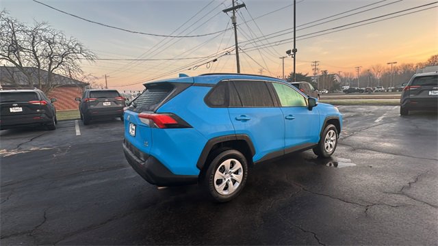 Used 2019 Toyota RAV4 LE image 29