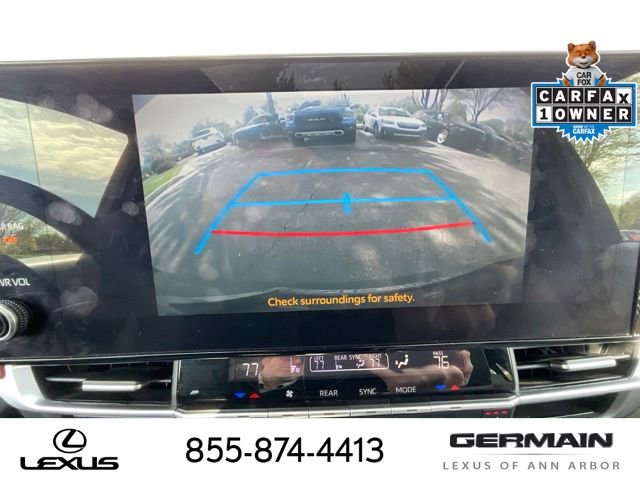 Used 2025 Toyota Sienna XLE FWD image 20