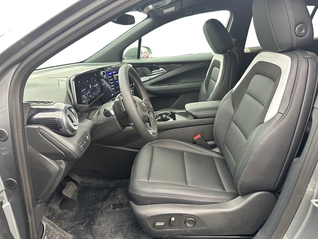 New 2026 Chevrolet Blazer EV LT image 9