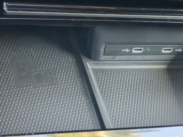 Certified 2024 Volkswagen Atlas SE image 25