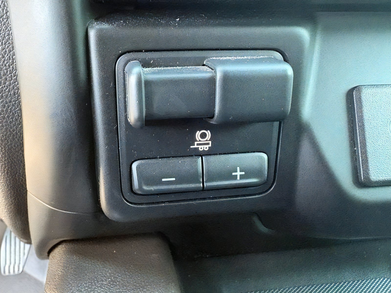 Used 2021 GMC Sierra 3500 Denali w/ Denali Ultimate Package AWD/4WD image 24