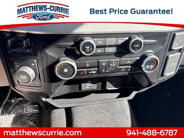 New 2026 Ford F250 XLT w/ XLT Premium Package image 24