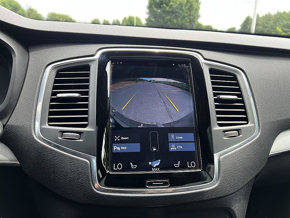 Used 2021 Volvo XC90 T5 Momentum w/ Climate Package FWD image 15