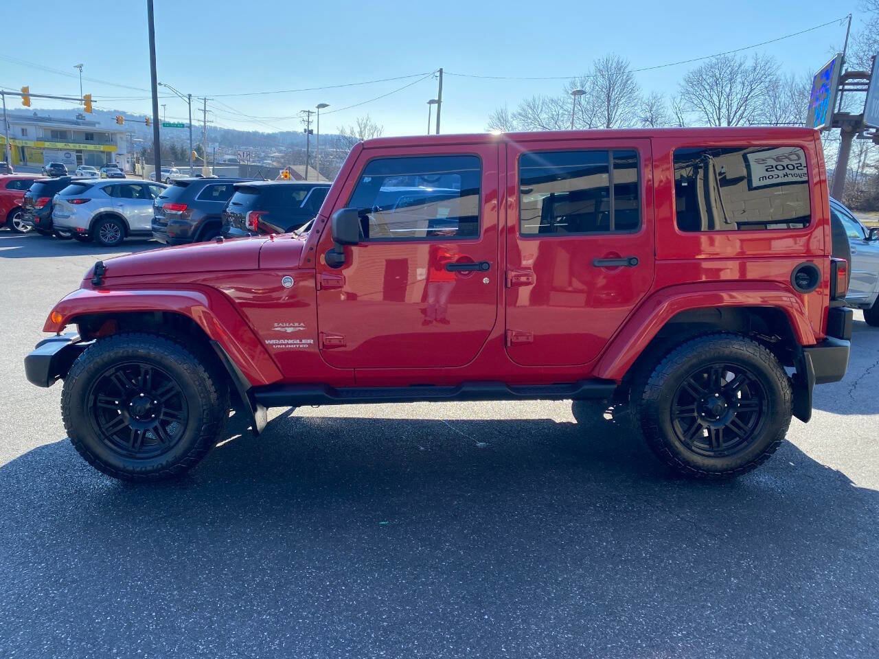Used 2012 Jeep Wrangler Unlimited Sahara w/ Connectivity Group image 6