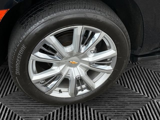 Used 2023 Chevrolet Tahoe High Country w/ Premium Package 2 AWD/4WD image 9