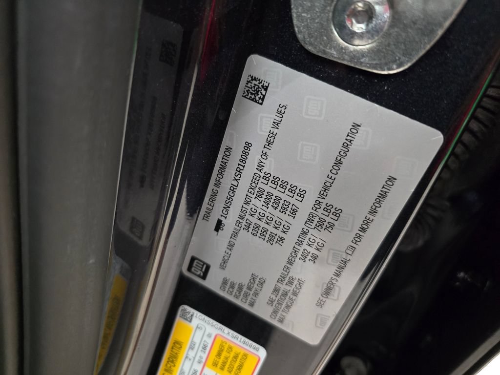Used 2025 Chevrolet Suburban High Country RWD image 16