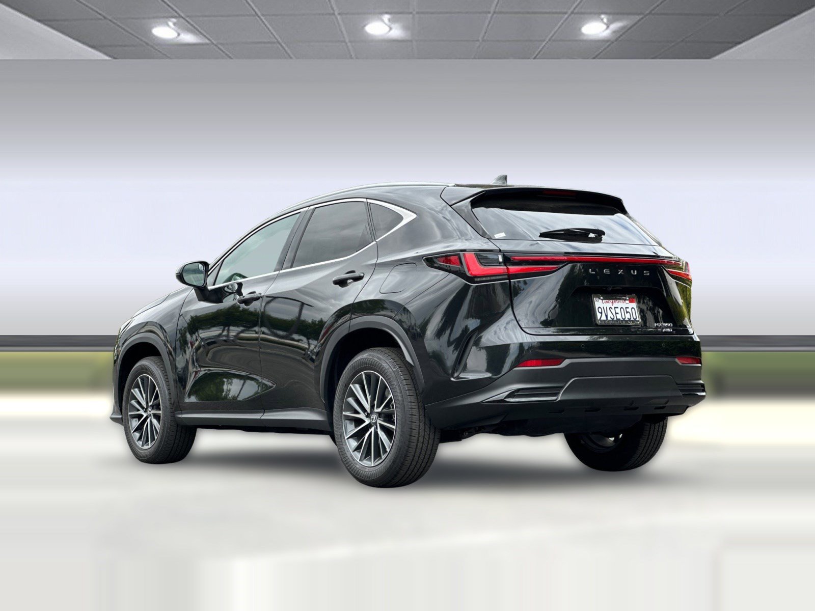 Certified 2026 Lexus NX 350 AWD w/ Accessory Package (Z1) image 3