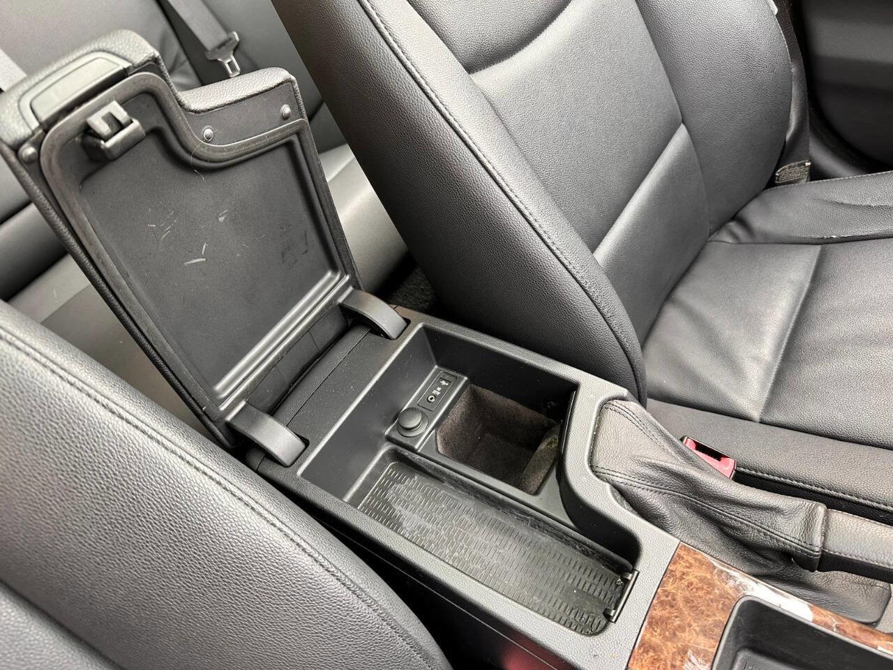 Used 2009 BMW 328i xDrive 328i xDrive AWD 4dr Sedan SULE image 48