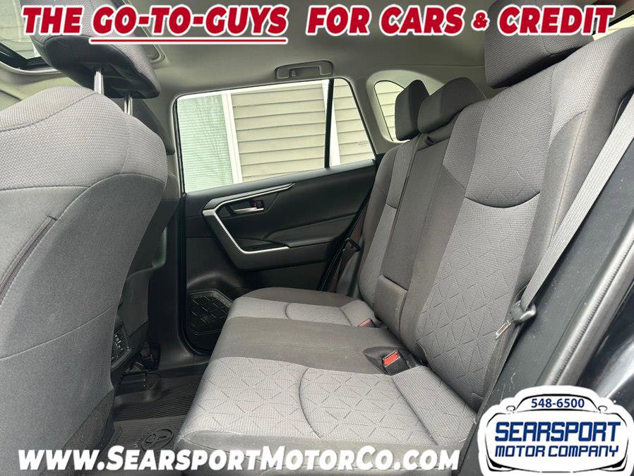 Used 2020 Toyota RAV4 XLE image 8