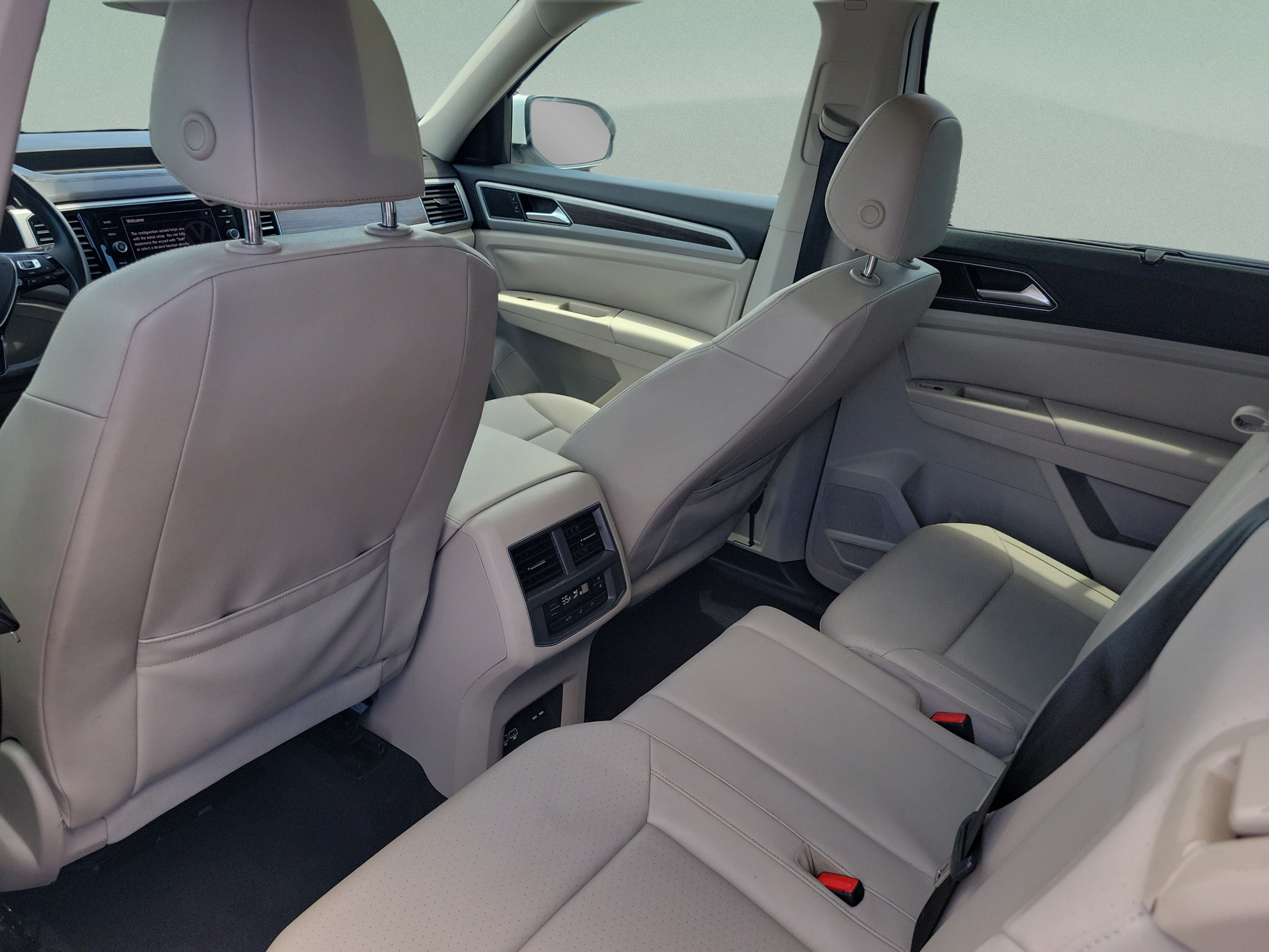 Used 2019 Volkswagen Atlas SEL FWD image 27