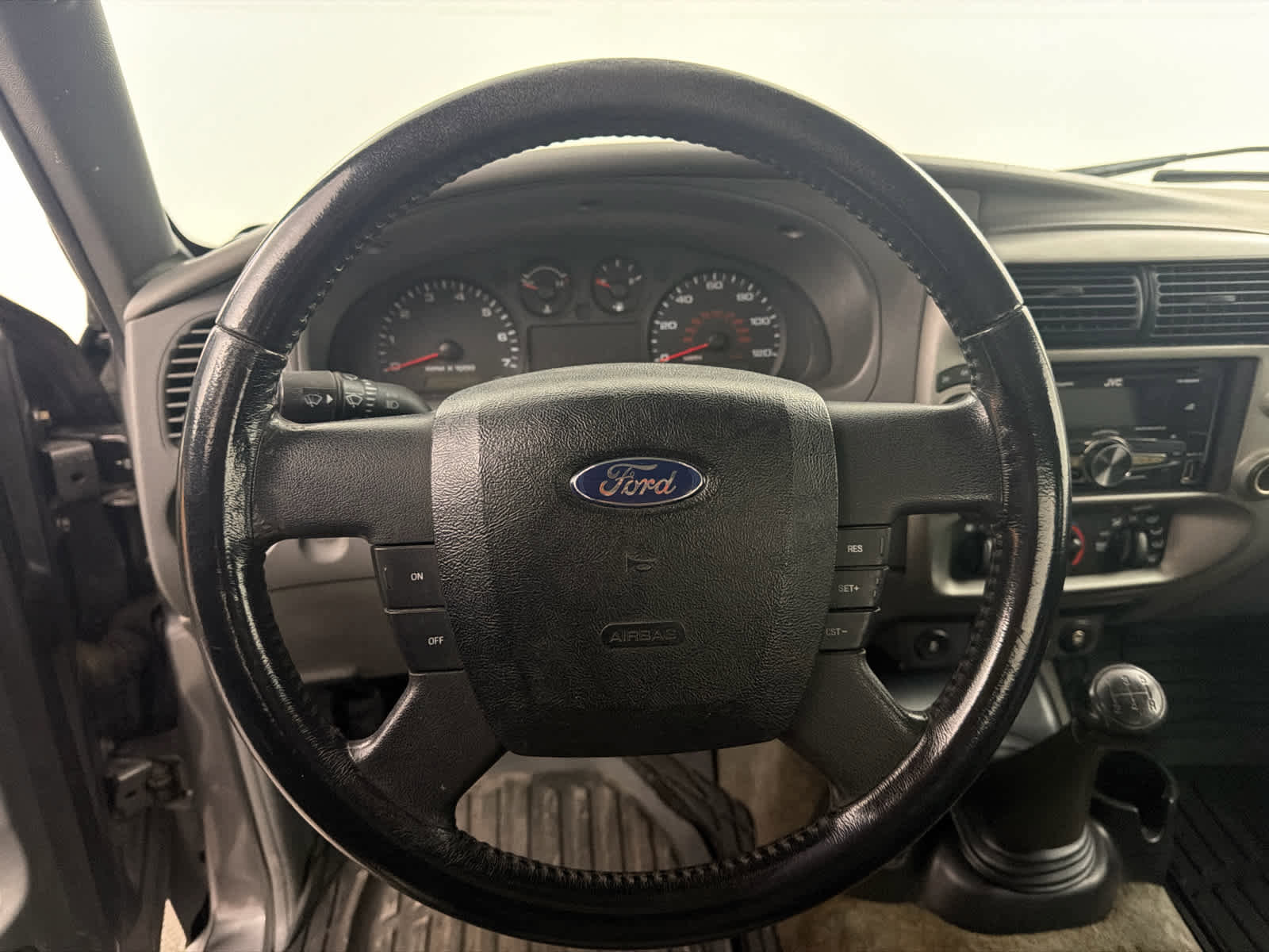 Used 2011 Ford Ranger XLT image 17