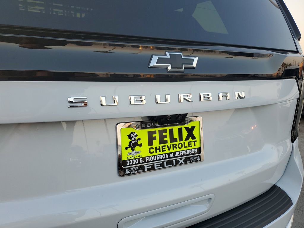 New 2026 Chevrolet Suburban High Country image 5