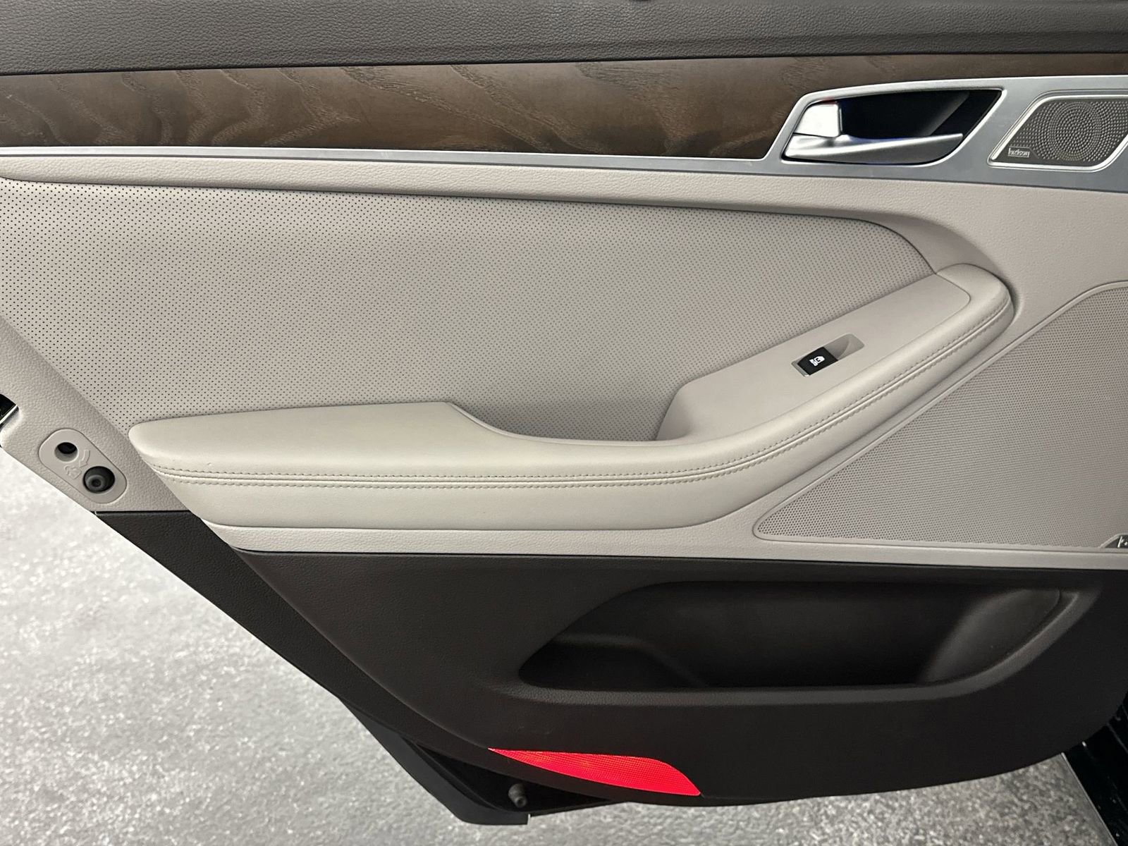 Used 2018 Genesis G80 5.0 Ultimate image 36