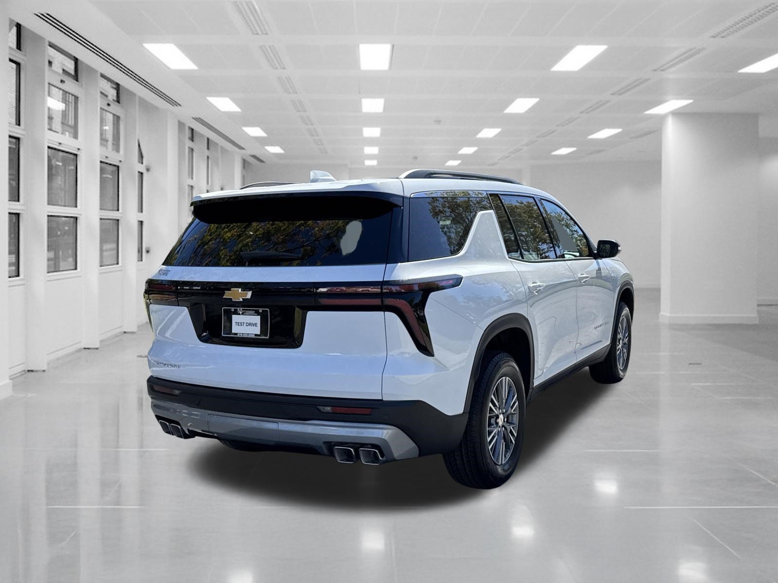 New 2027 Chevrolet Traverse LT w/ LPO, Floor Liner Package FWD image 5