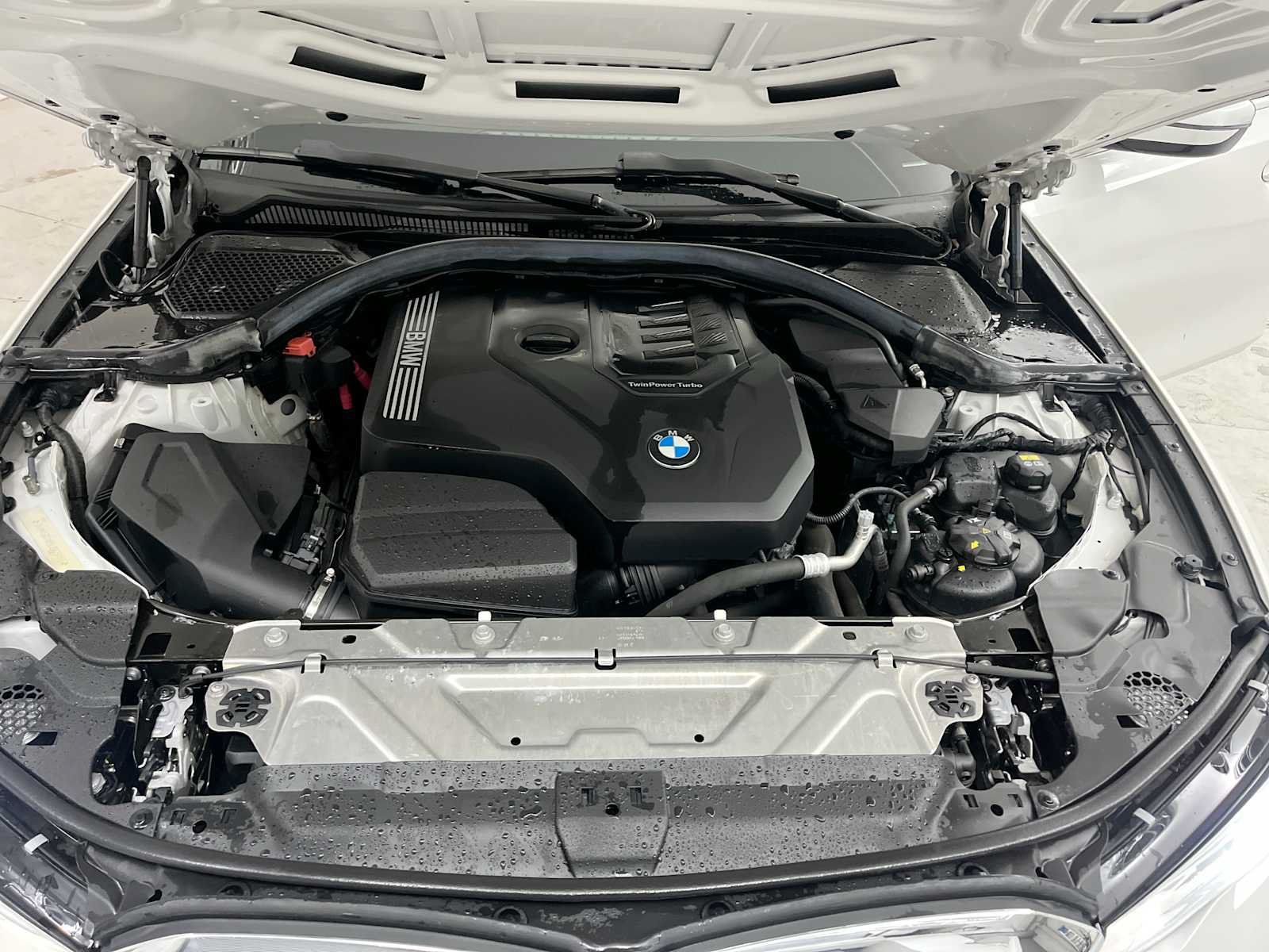 Used 2020 BMW 330i xDrive Sedan w/ Convenience Package AWD/4WD image 24