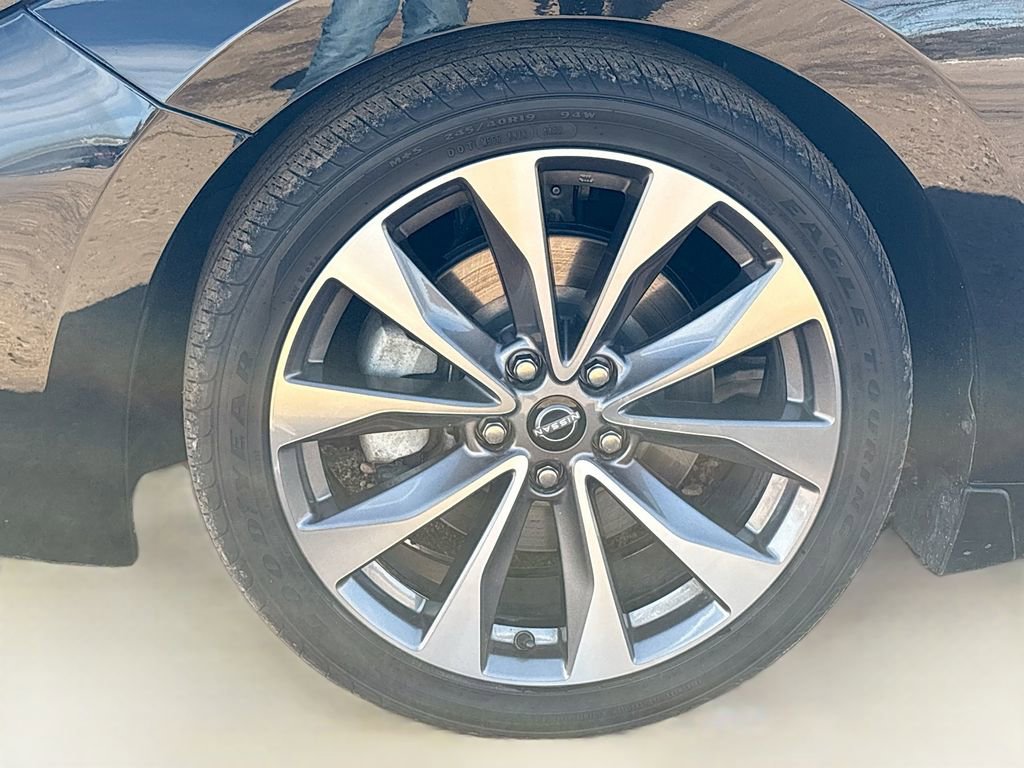 Used 2023 Nissan Maxima Platinum w/ Sport Mat Group image 32