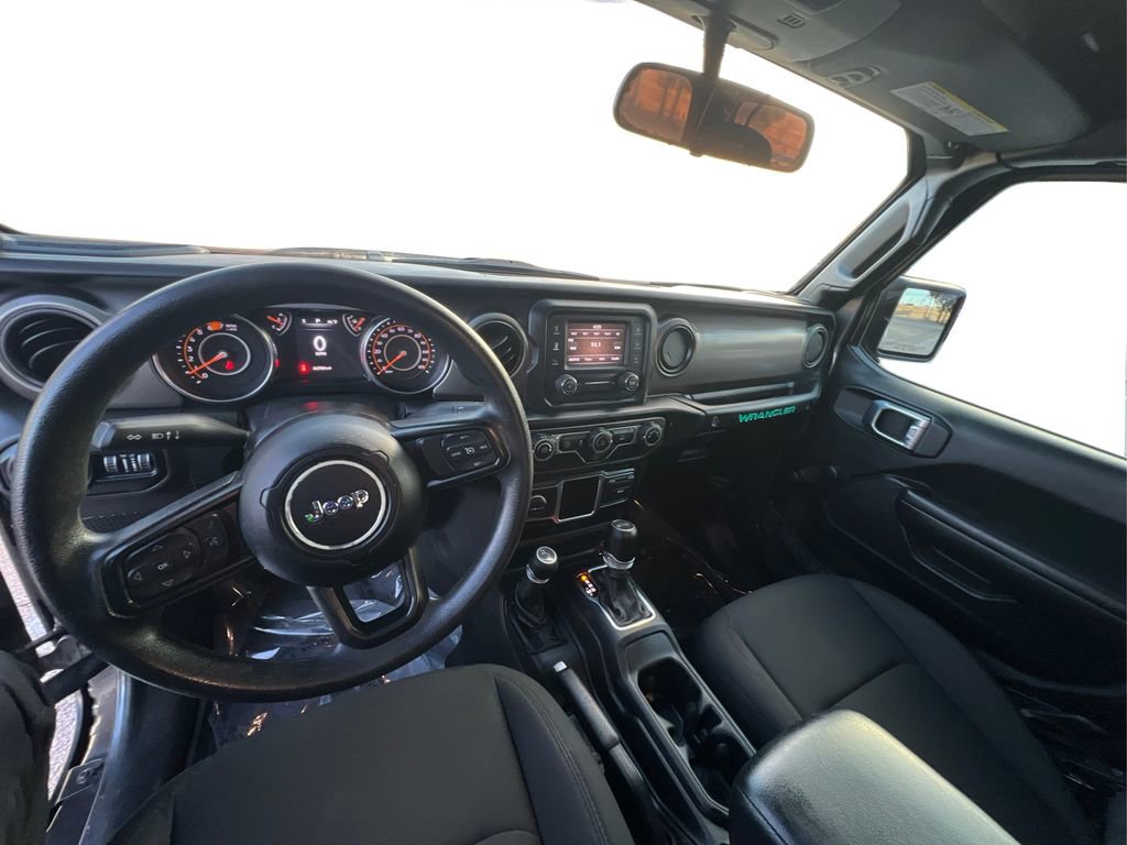 Used 2021 Jeep Wrangler Sport image 29