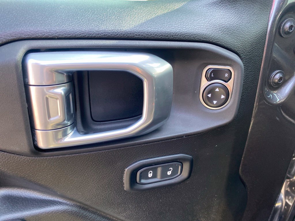 Used 2023 Jeep Gladiator Sport AWD/4WD image 21