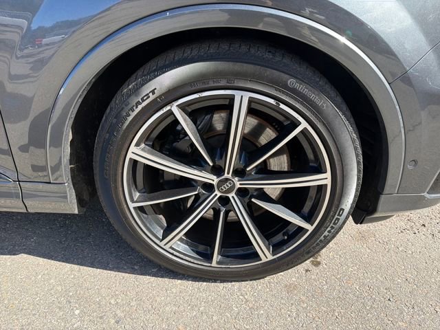 Used 2021 Audi SQ7 Prestige image 32
