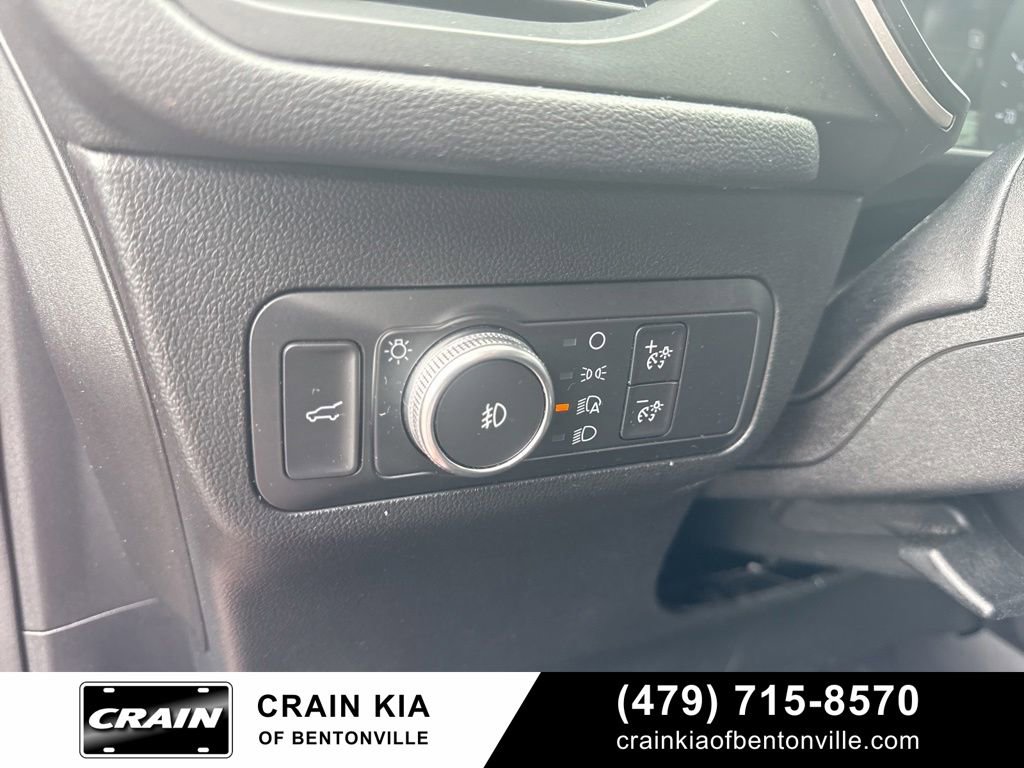 Used 2020 Ford Escape SEL FWD image 25
