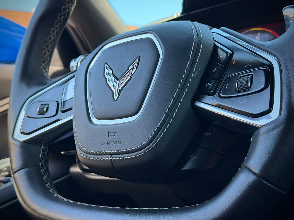 Used 2025 Chevrolet Corvette Stingray Premium Cpe w/ 3LT image 24