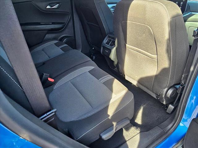Used 2025 Chevrolet Blazer LT FWD image 18