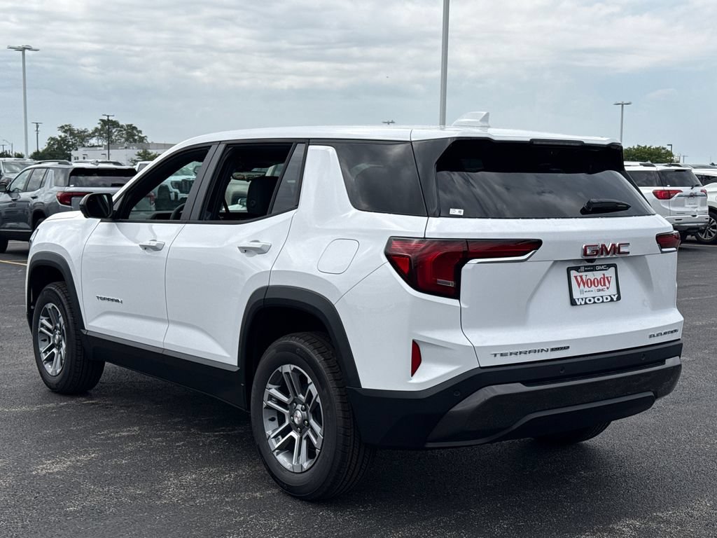 New 2027 GMC Terrain Elevation w/ Technology Package II AWD/4WD image 8