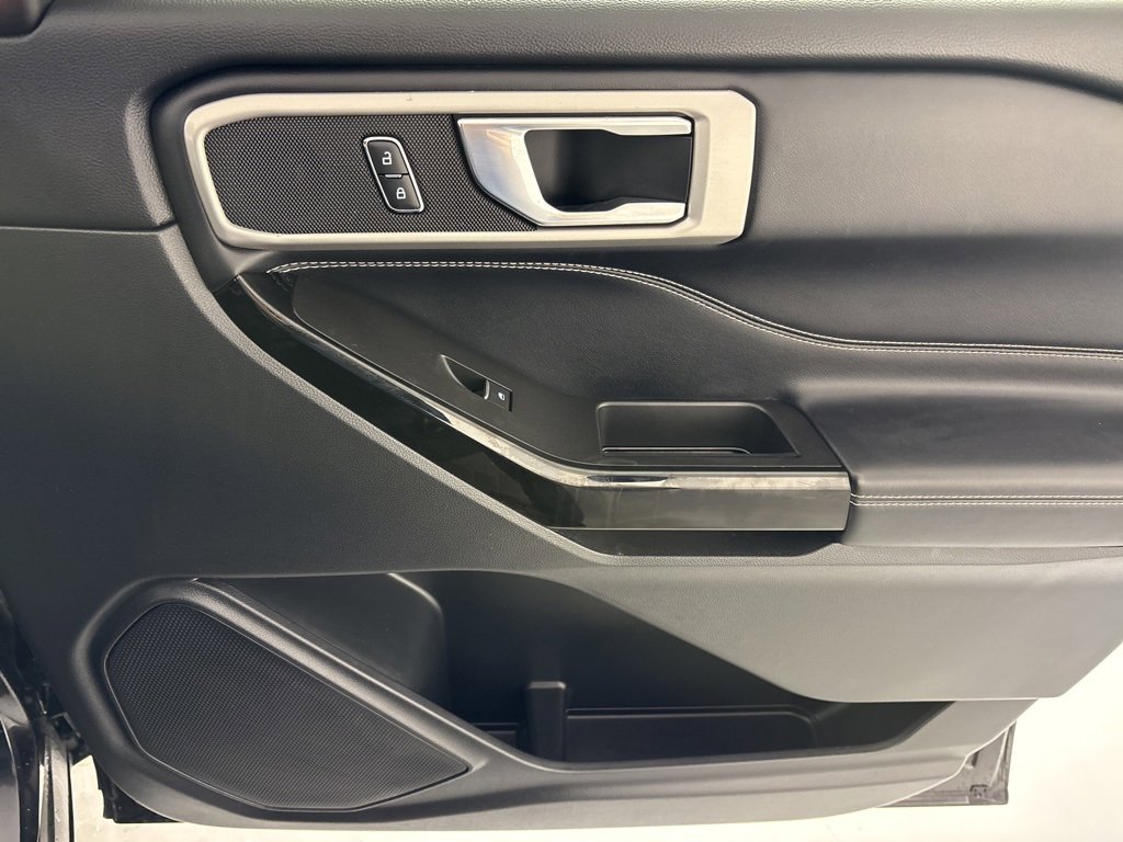 Used 2021 Ford Explorer ST image 43