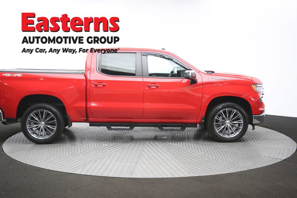 Used 2022 Chevrolet Silverado 1500 LT AWD/4WD image 52