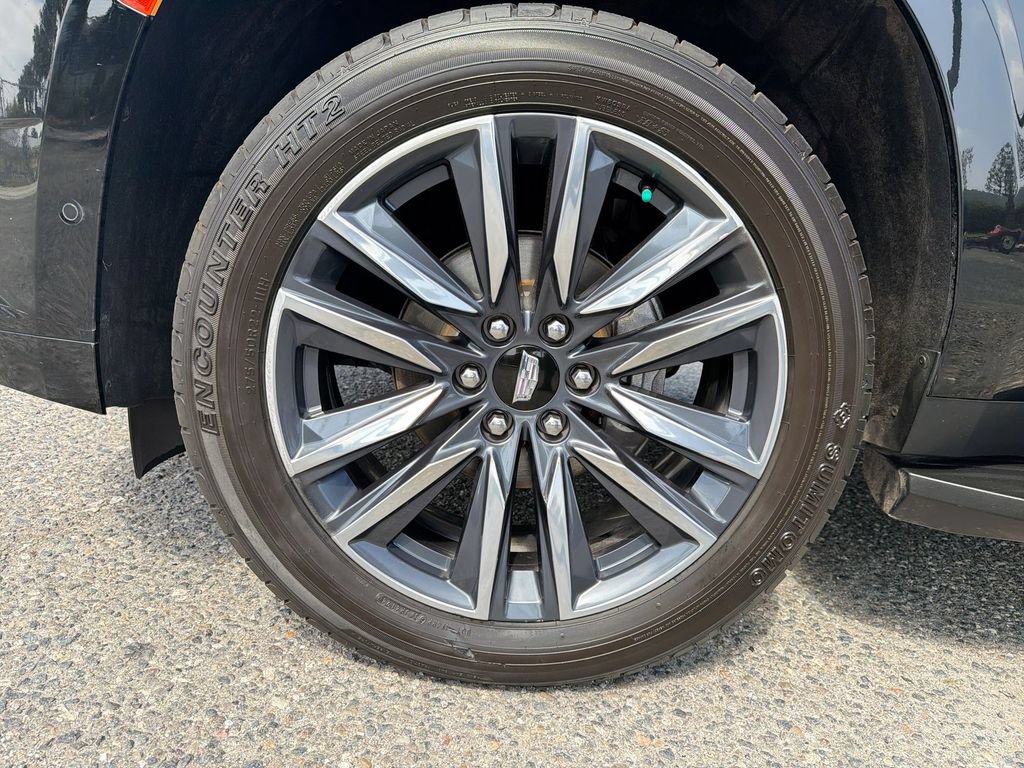 Used 2023 Cadillac Escalade ESV Sport AWD/4WD image 19