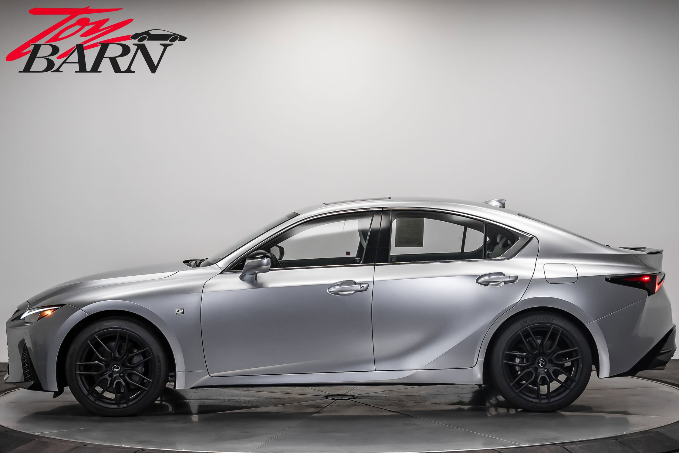 Used 2023 Lexus IS 350 F Sport video 2