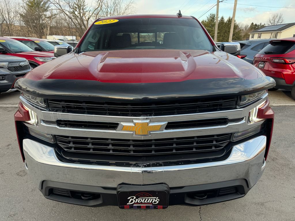 Used 2022 Chevrolet Silverado 1500 LT image 2