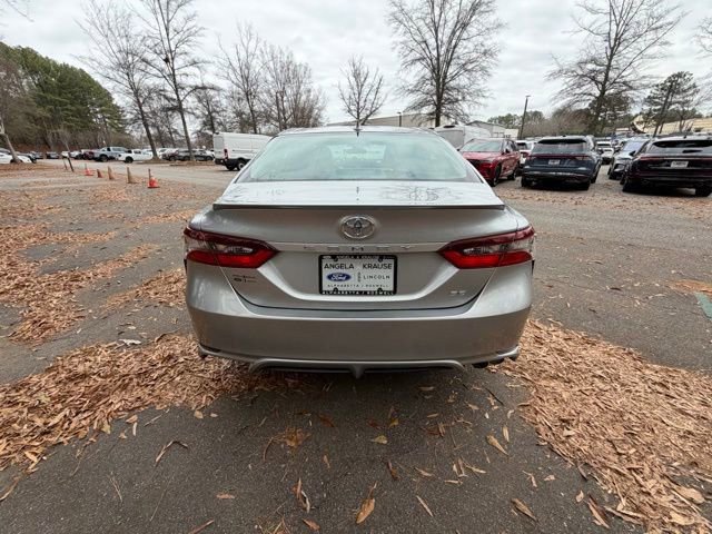 Used 2021 Toyota Camry SE image 20