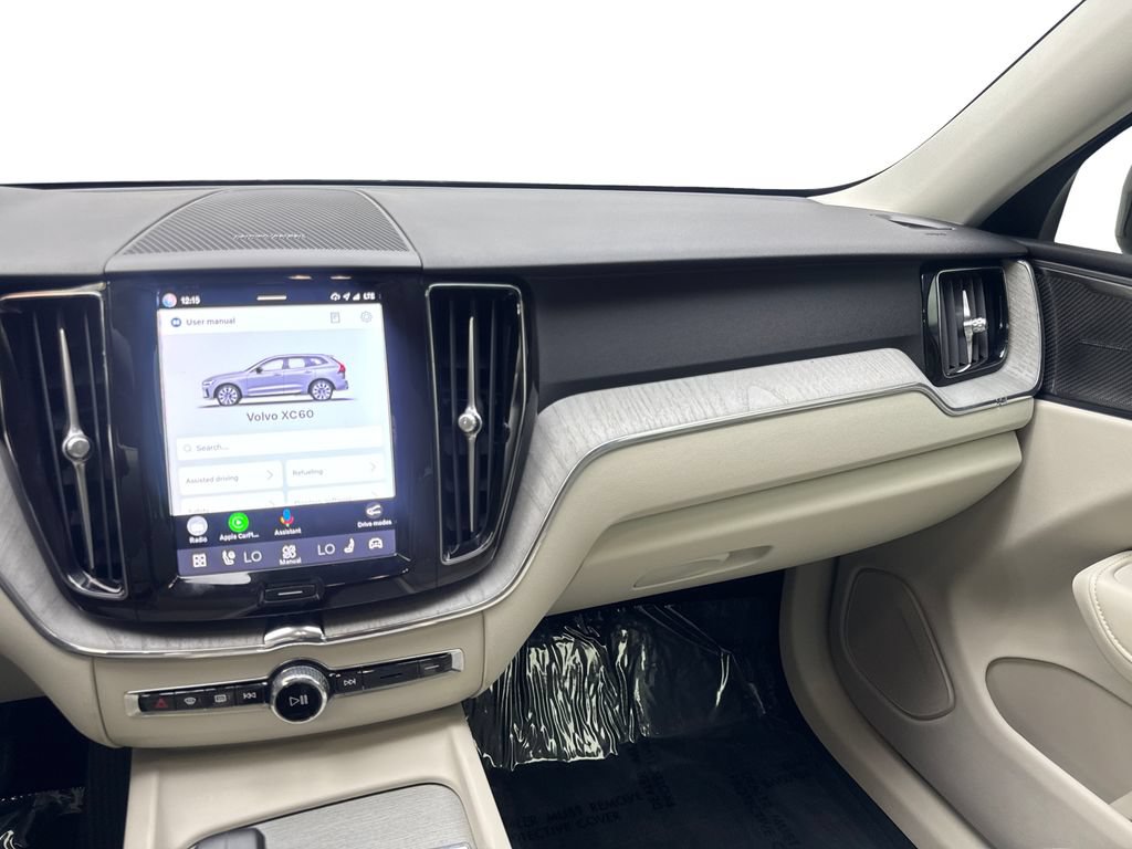 Used 2024 Volvo XC60 B5 Plus w/ Protection Package Premier AWD/4WD image 54