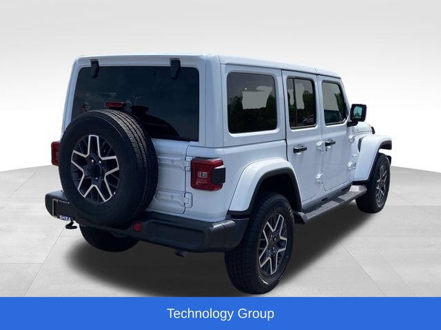 Used 2024 Jeep Wrangler Unlimited Sahara w/ Technology Group AWD/4WD image 3