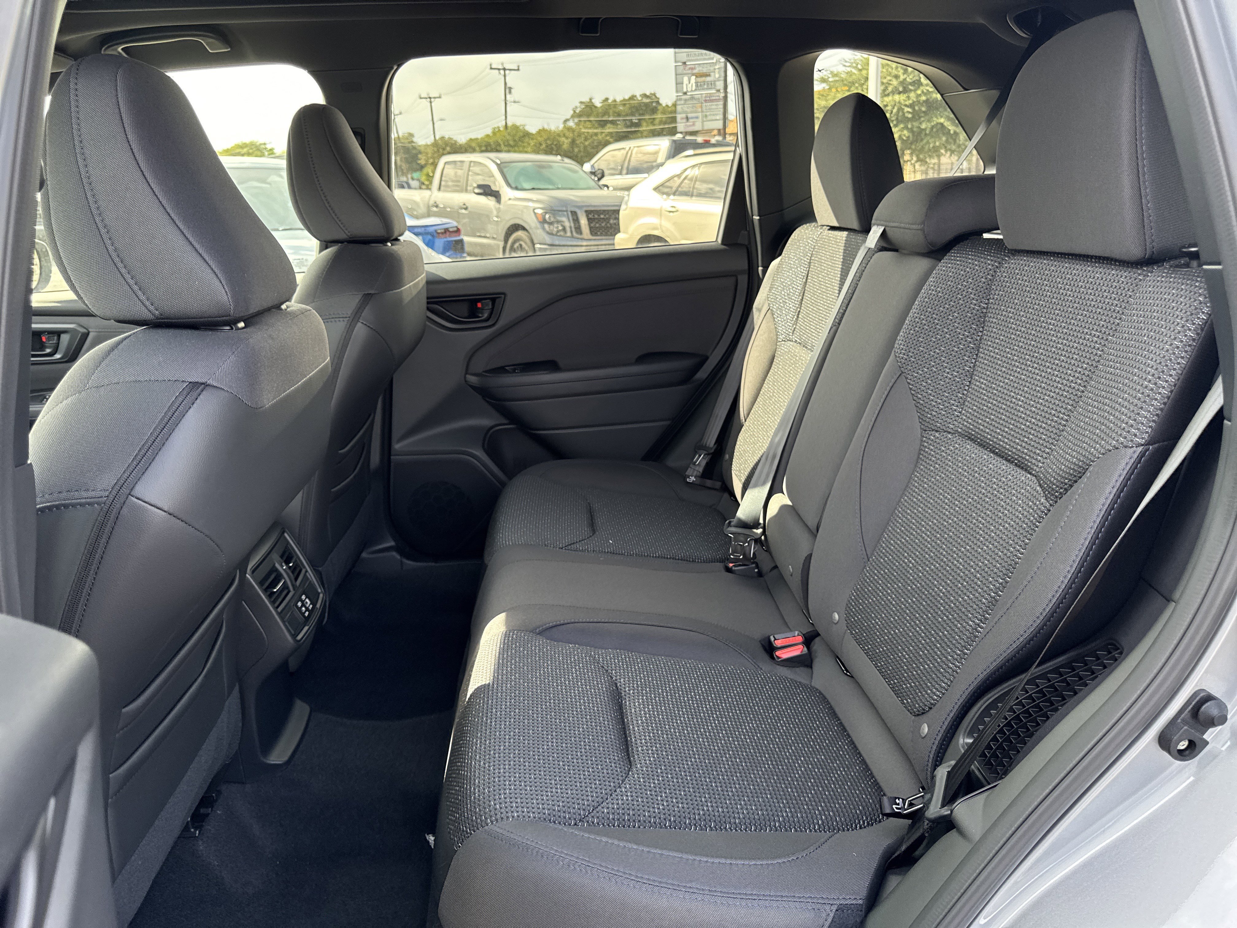 Certified 2025 Subaru Forester Premium image 31