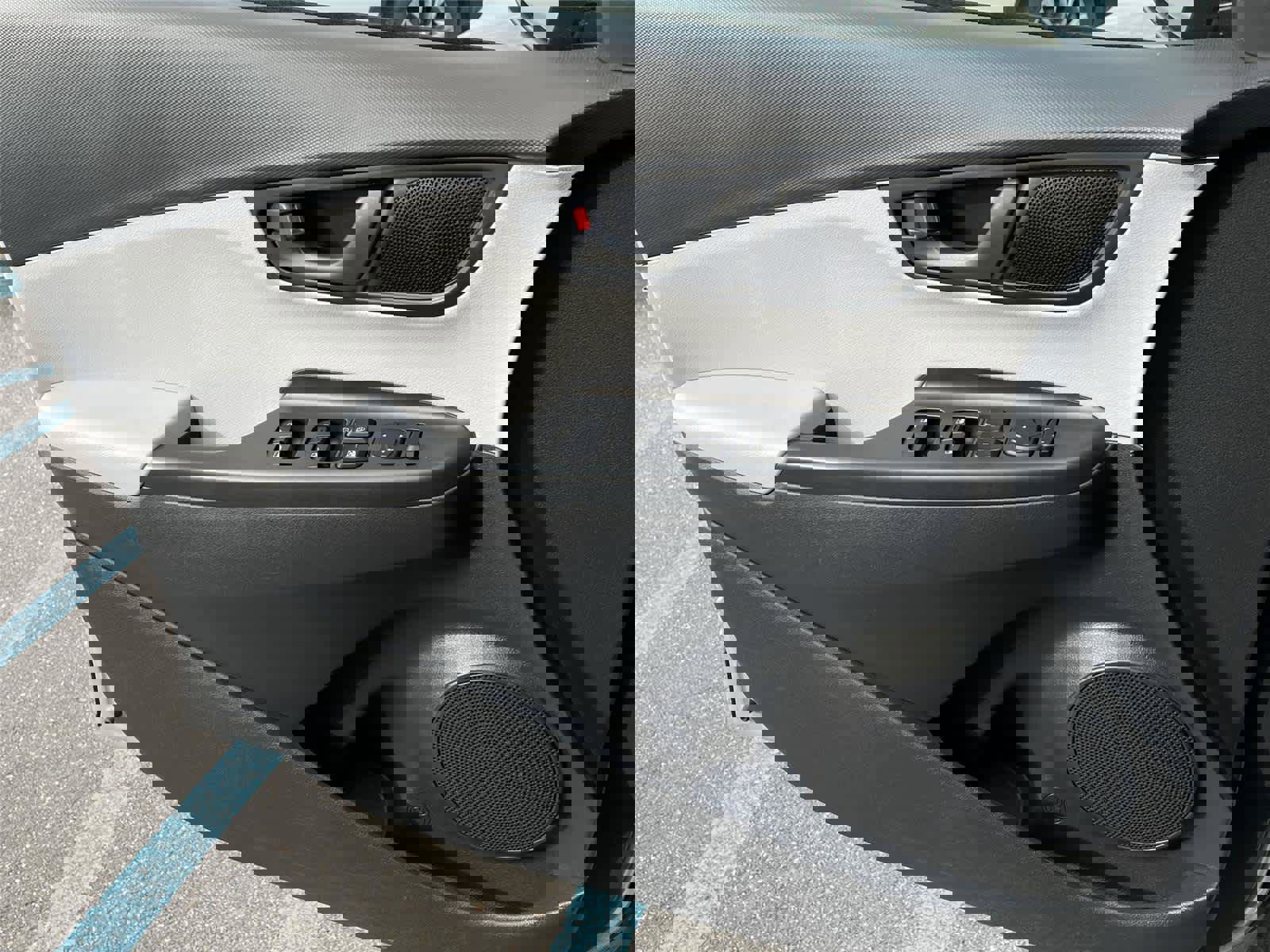 Used 2023 Hyundai Kona SEL image 23