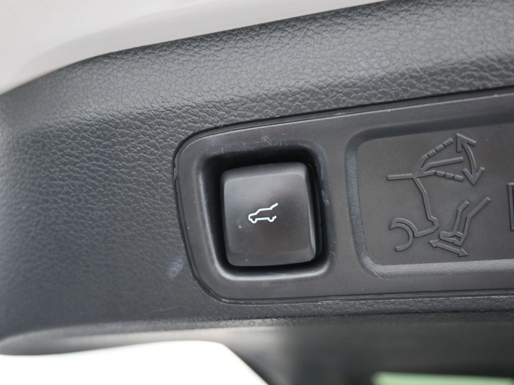 Used 2020 Ford Expedition Limited image 43