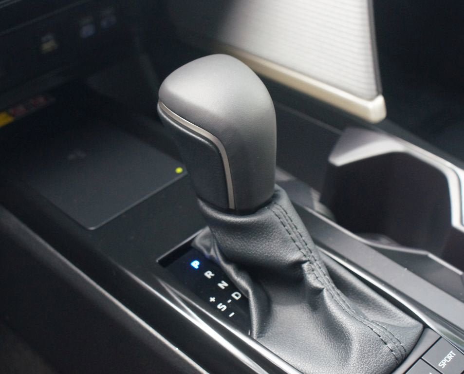 Used 2026 Toyota Camry SE FWD image 11