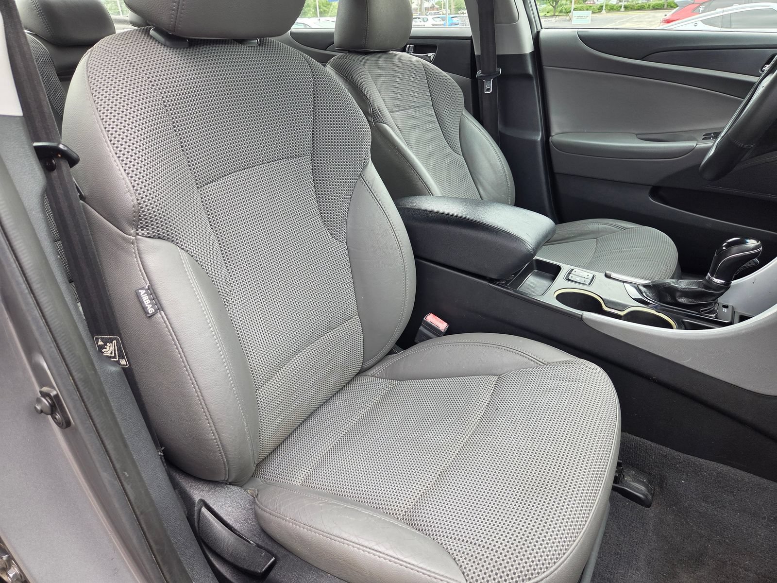 Used 2013 Hyundai Sonata SE FWD image 19