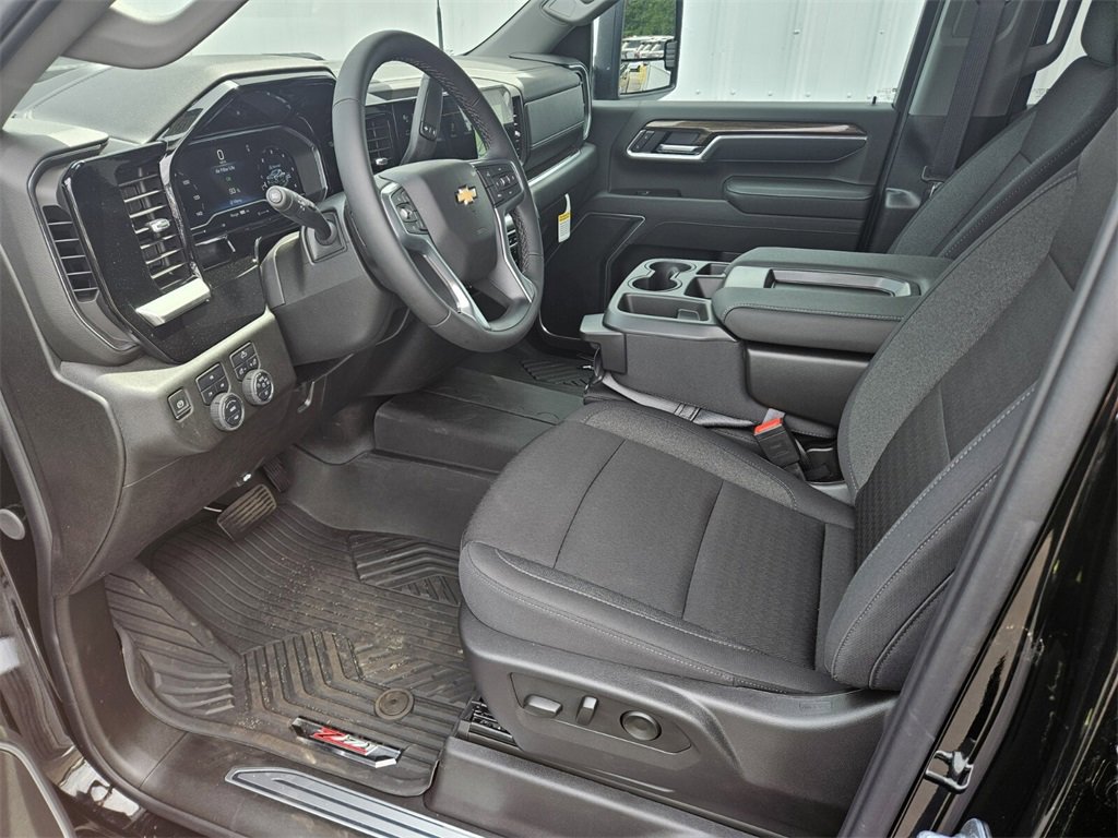 New 2025 Chevrolet Silverado 2500 LT image 18