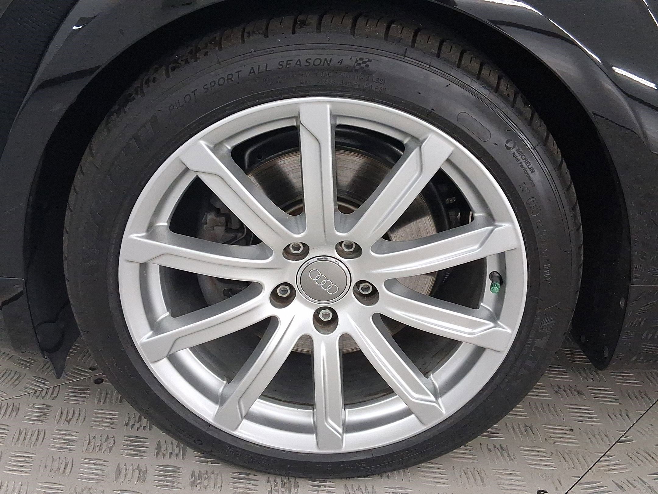 Used 2013 Audi TT 2.0T Prestige w/ Prestige Pkg image 11