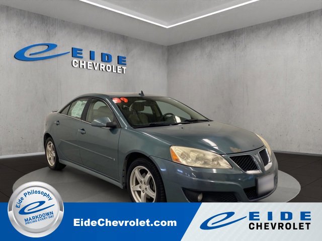 Used 2009 Pontiac G6 Sedan w/ Sport Package 2