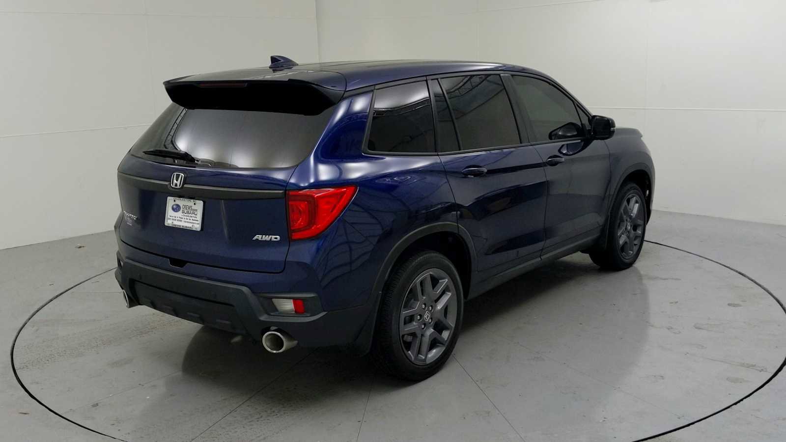 Used 2023 Honda Passport EX-L image 10