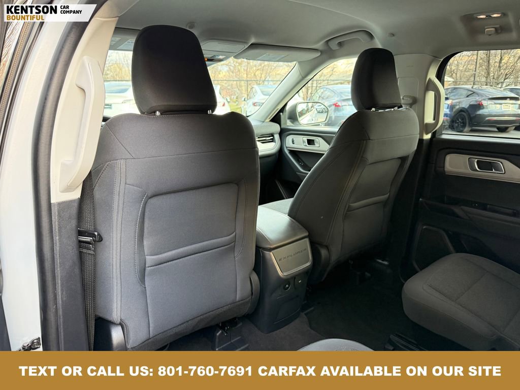 Used 2025 Ford Explorer Active image 28