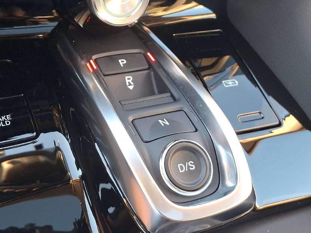 Certified 2024 Acura MDX SH-AWD image 16