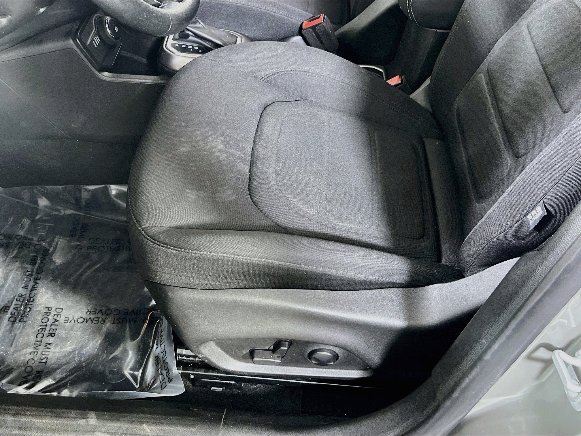 Used 2022 Jeep Renegade Latitude w/ Convenience Group AWD/4WD image 19