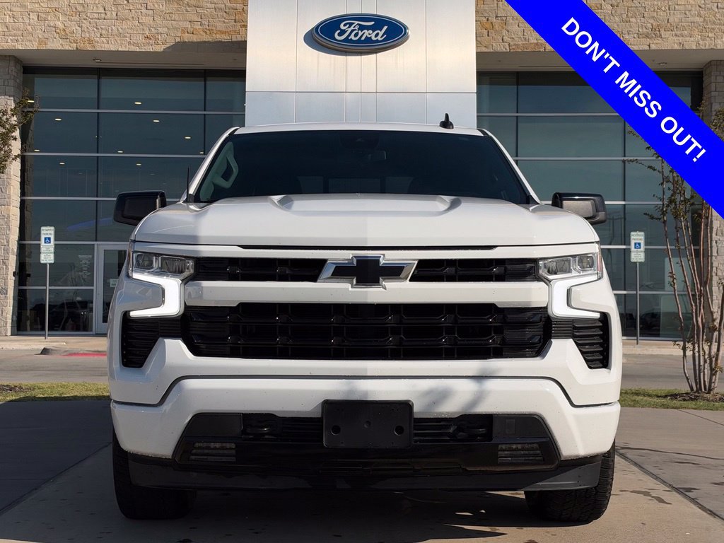 Used 2022 Chevrolet Silverado 1500 RST w/ Texas Edition Plus RWD image 2